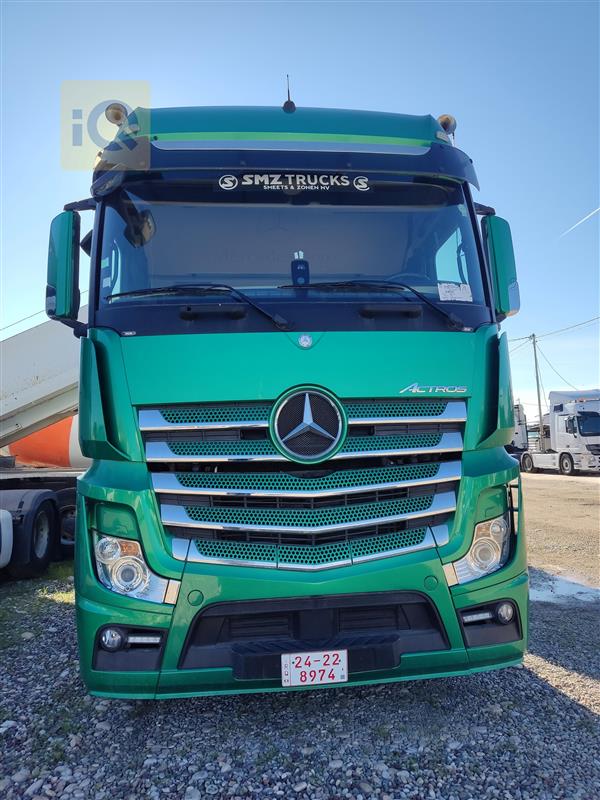 مرسيدس اكتروس